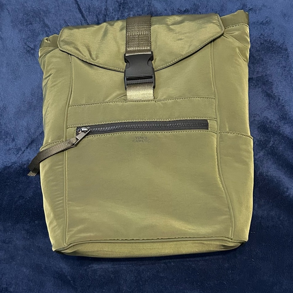 Vince Camuto Kimli Backpack in olive green (army) NWT